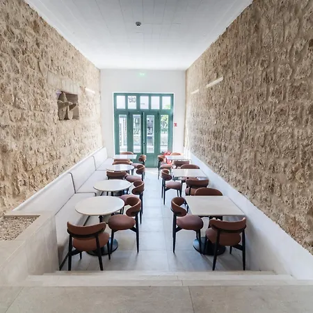מלון Kentrikon 1924 Boutique Hotel, Old Town 4*